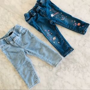 Baby Gap set of 2 skinny jeans 12-18 months